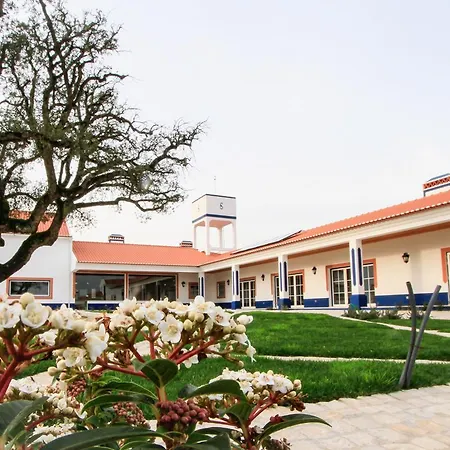 Couette-café Quinta Da Torre - Casas De Campo Alenquer