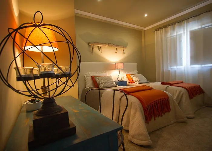 Quinta Da Torre - Casas De Campo Panzió